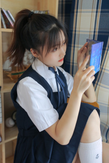 坐腿杀很容易硬吗